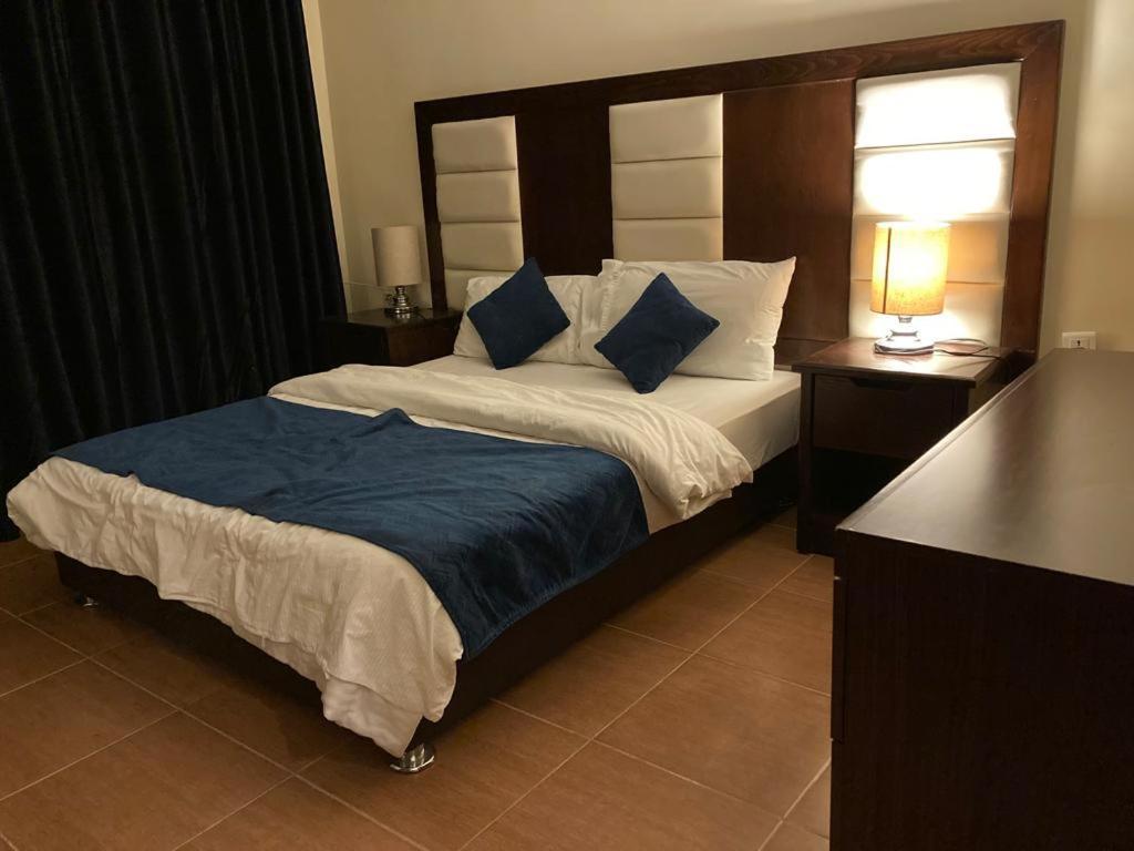 Uptown Hotel Apartment 安曼 外观 照片