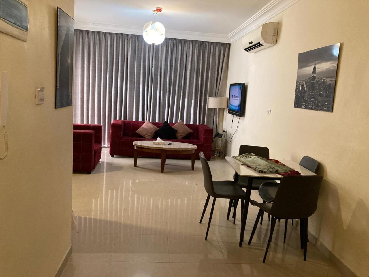 Uptown Hotel Apartment 安曼 外观 照片