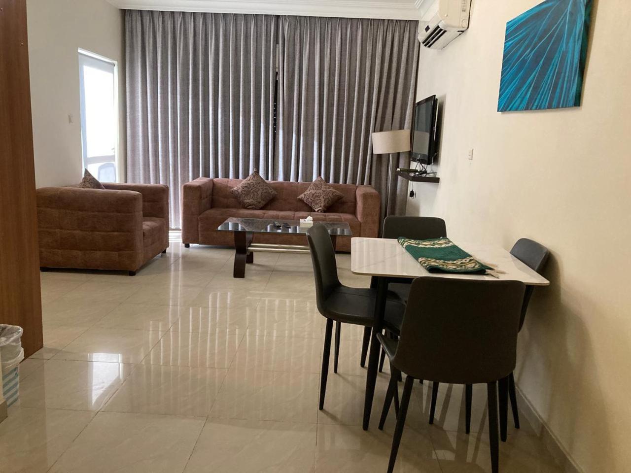 Uptown Hotel Apartment 安曼 外观 照片