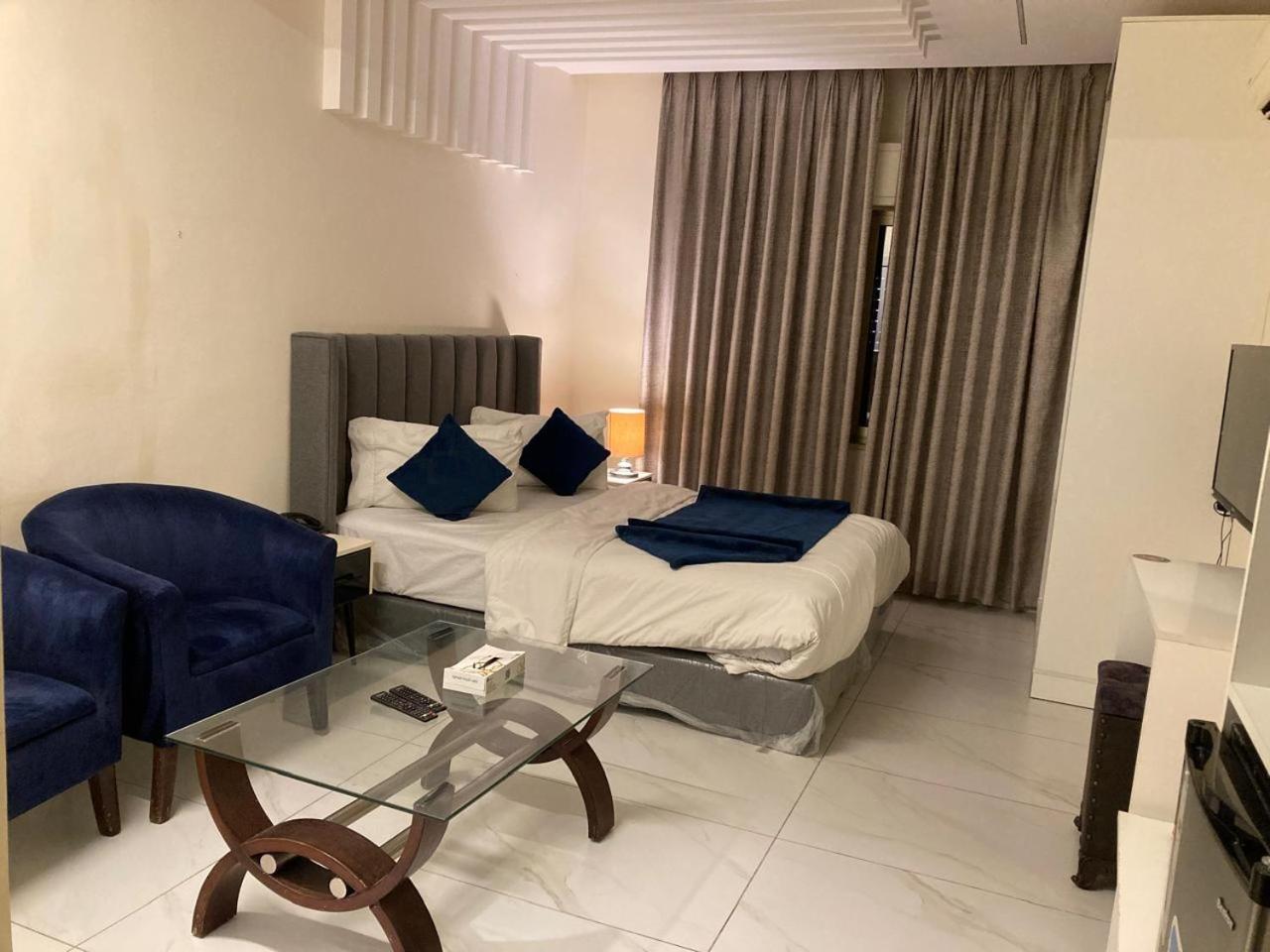 Uptown Hotel Apartment 安曼 外观 照片